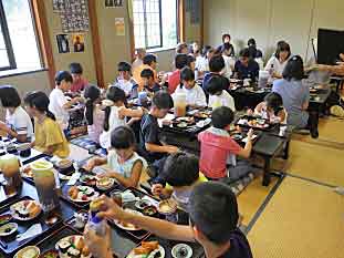 吾妻コース 昼食写真 吾妻コース 昼食写真