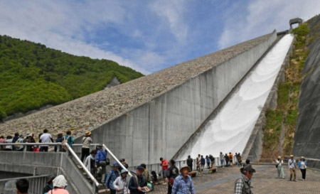 奈良俣ダムの画像