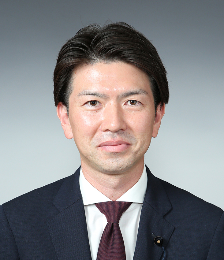 亀山議員の画像