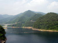 梅田湖上流の水源かん養保安林の画像