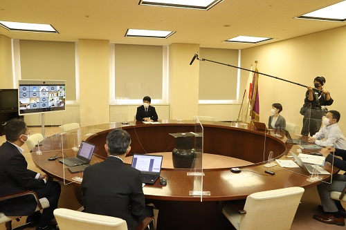 写真：会議の様子