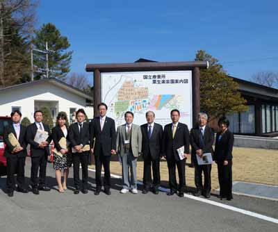 厚生文化常任委員会県内調の様子写真