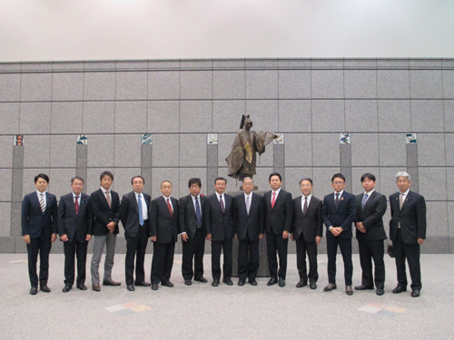 石川県議会にて様子写真