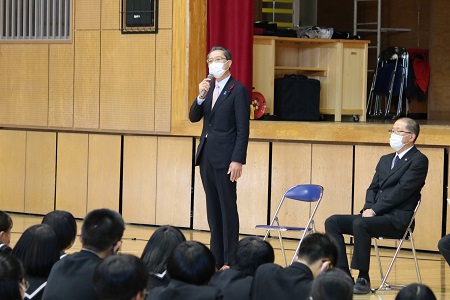 群馬県議会　井⽥　泉議⻑の写真