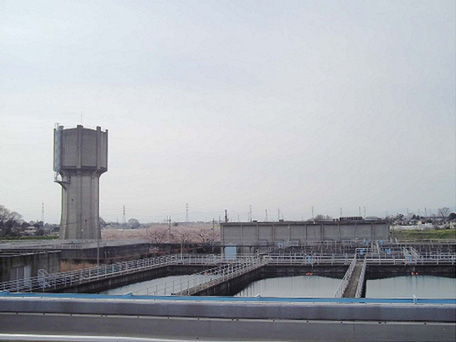 写真:浄水場(東毛工業用水道)