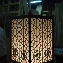 組子入り行灯