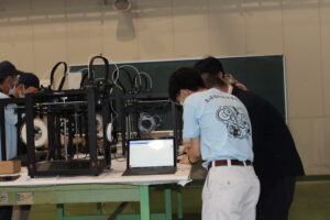 機械技術科　3Ｄプリンターを体験の画像1