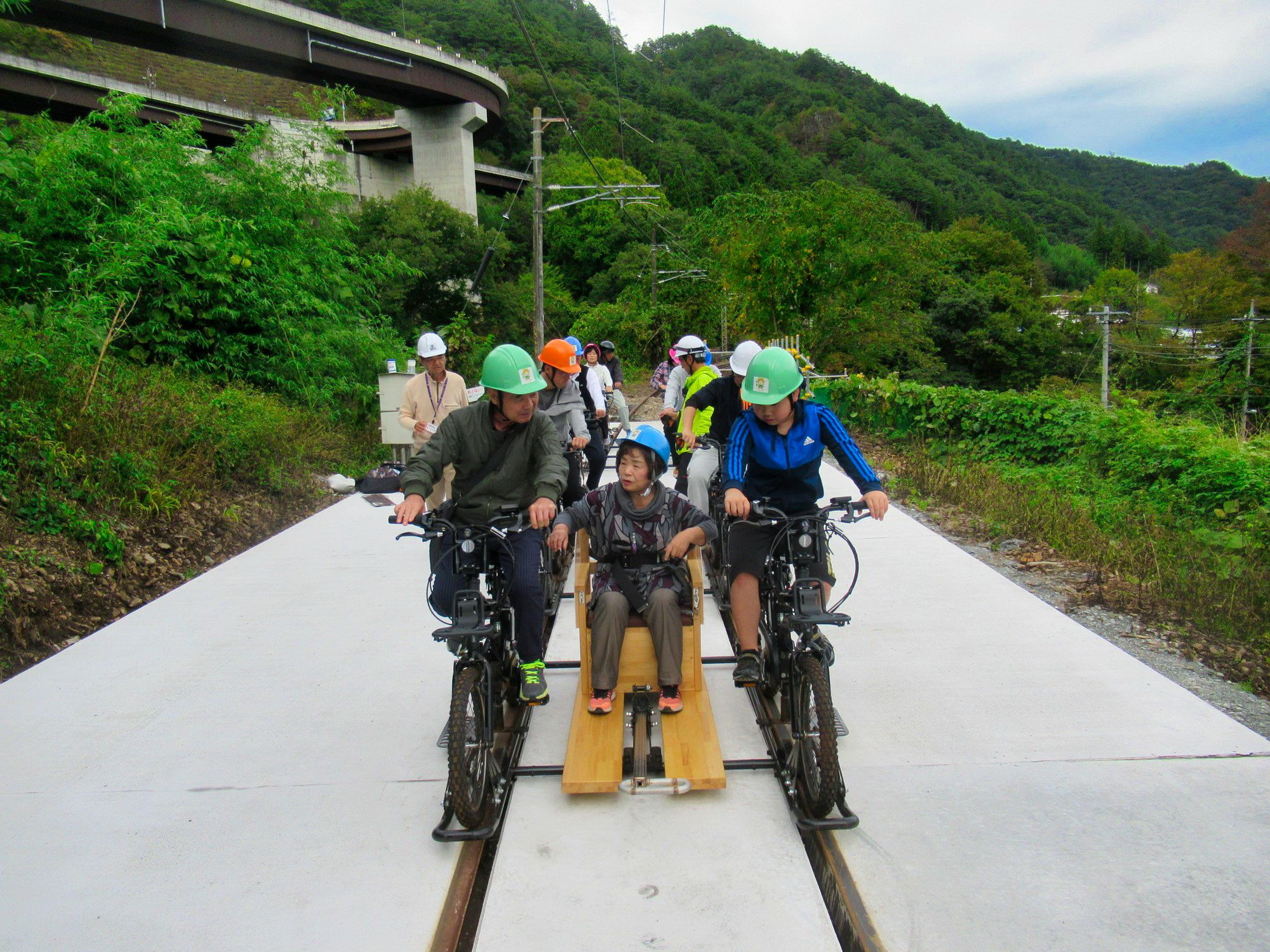 東吾妻町 自転車型トロッコ A-Gattanの画像3