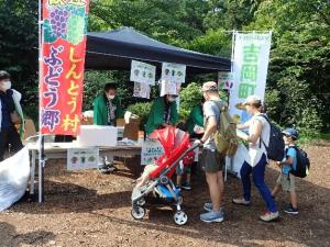 （画像）ブドウPR活動