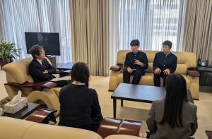 総領事との座談会写真