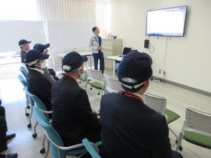 品質管理棟の写真1