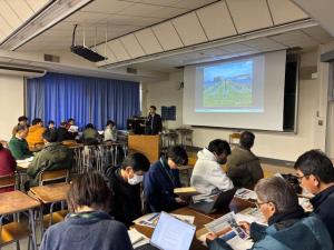 事例発表の様子の写真