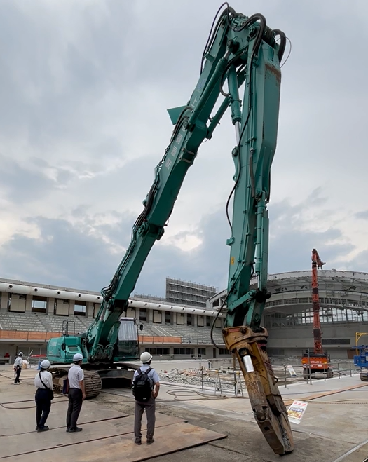 解体用重機の写真