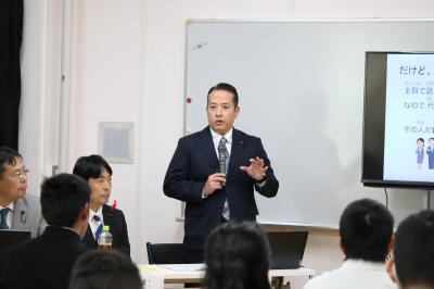 藥丸潔議員によるガチ解説の画像