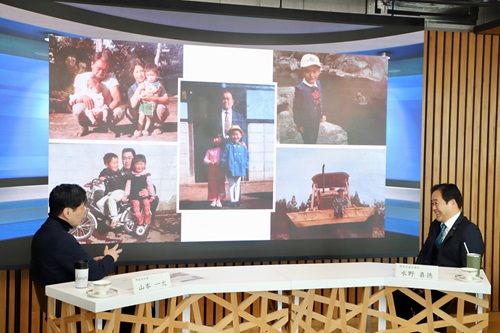 直滑降ストリーム収録風景（水野（喜）県議）