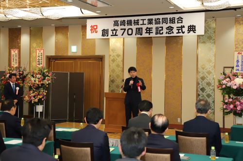 挨拶をする山本知事