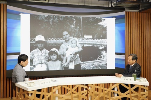 写真：対談する知事と星野県議