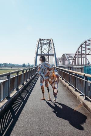 片山真理　《on the way home #001》