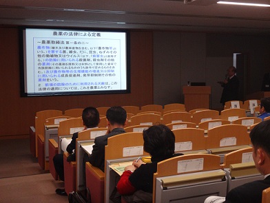 明治薬科大学 永山氏　講演の様子写真