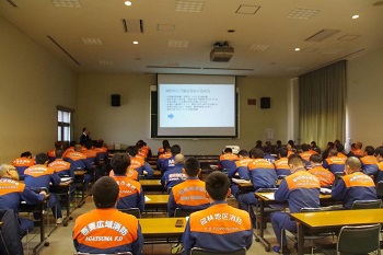 操法指導法の写真 操法指導法の写真